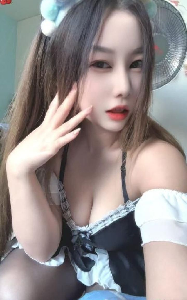 瑶海丰润迷情美少妇
