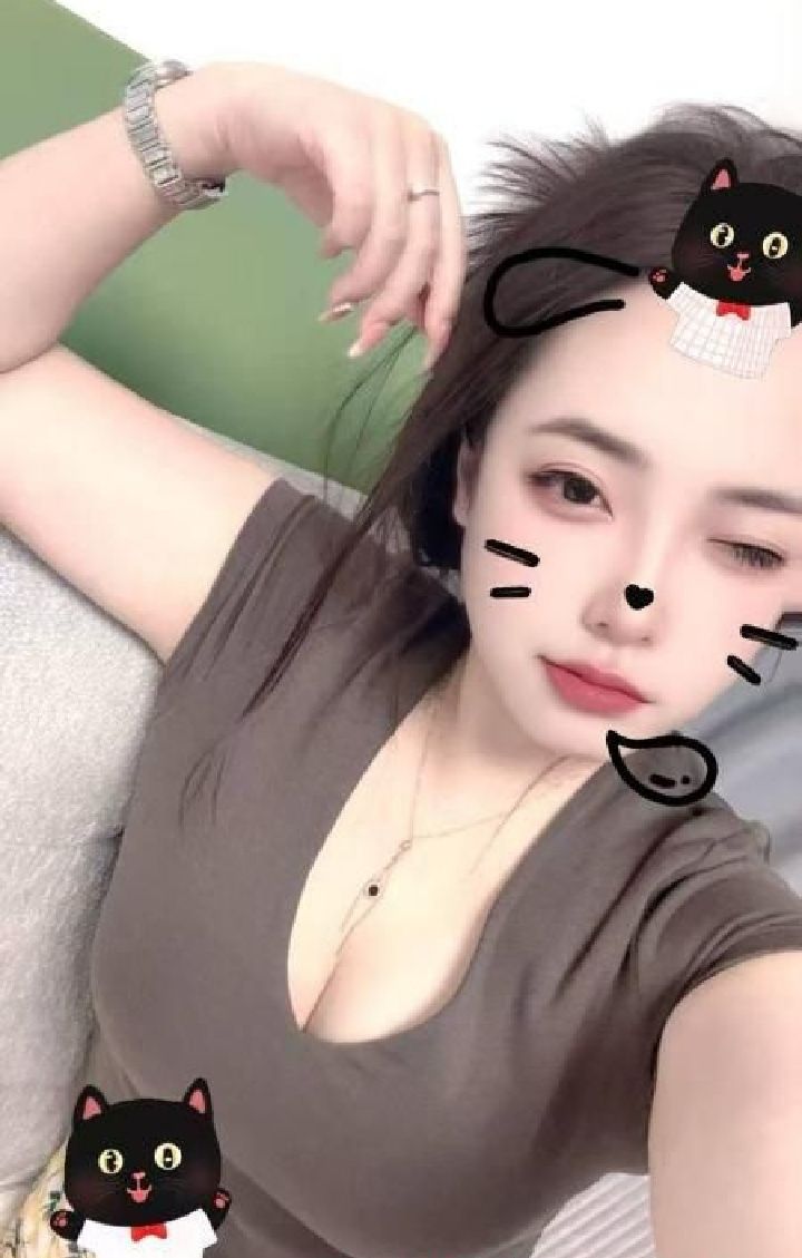 市北极品炮架小少妇