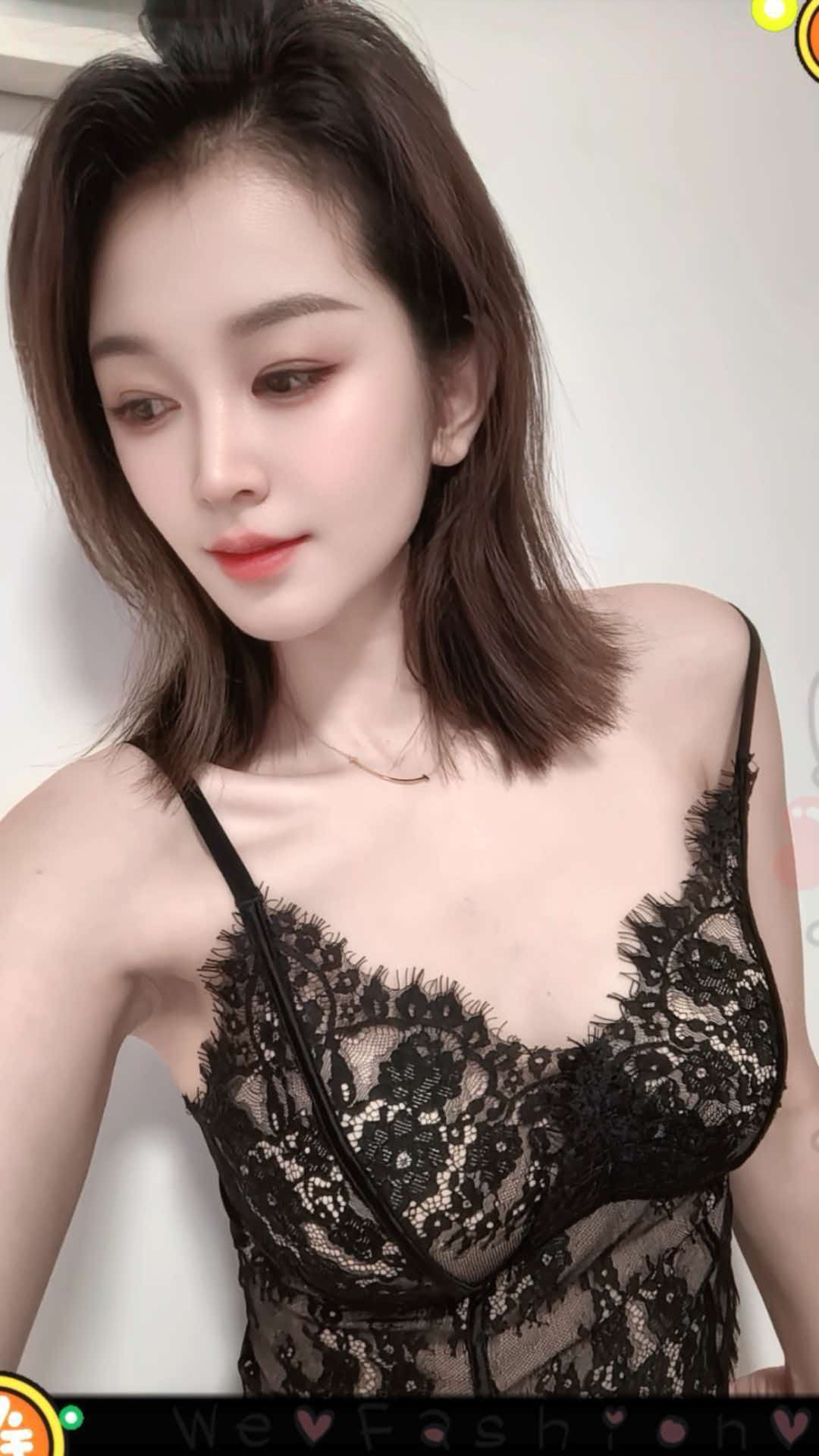 白云安琪 身材极品 美臀美腿 前凸后翘 肤白貌美 敏感多汁