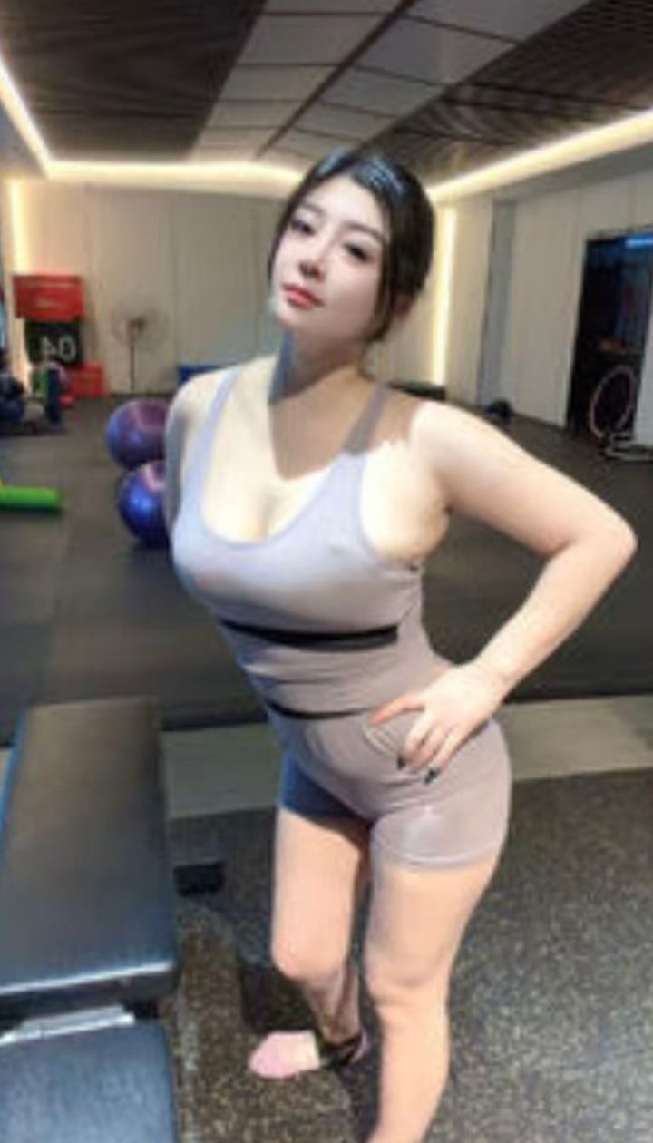 浦口丰乳肥臀小妮子