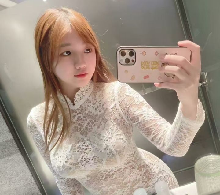 童颜巨乳辣妹圆圆